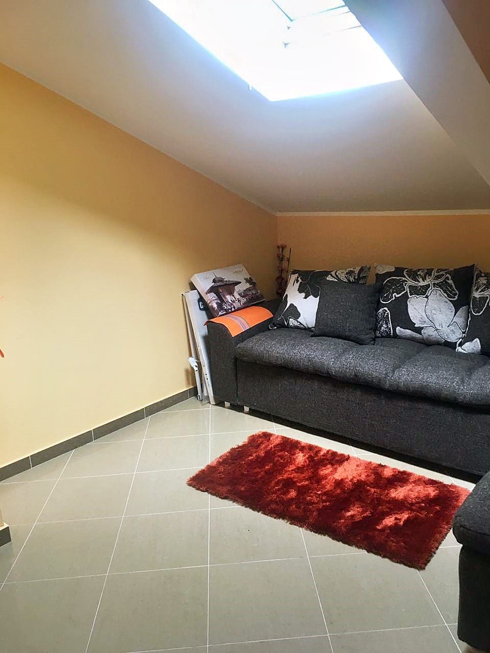 Pržno'da Deniz Manzaralı, Ferah ve Lüks Bir Dubleks Daire — Karadağ