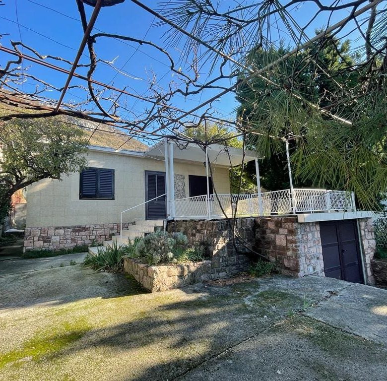 Charming Seaview Home in Sutomore — Montenegro