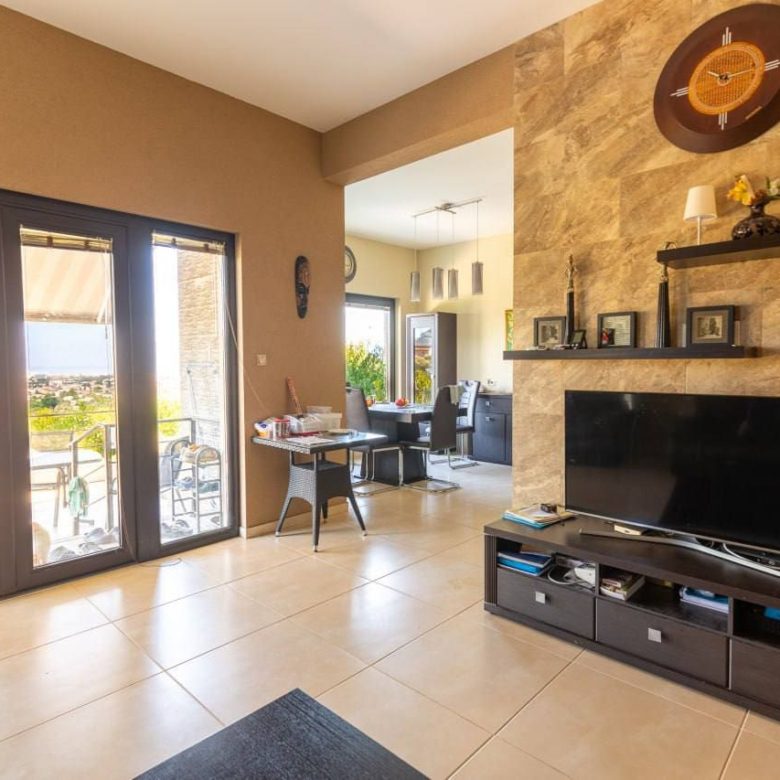 Elegant Residence in Tomba-Bar — Montenegro