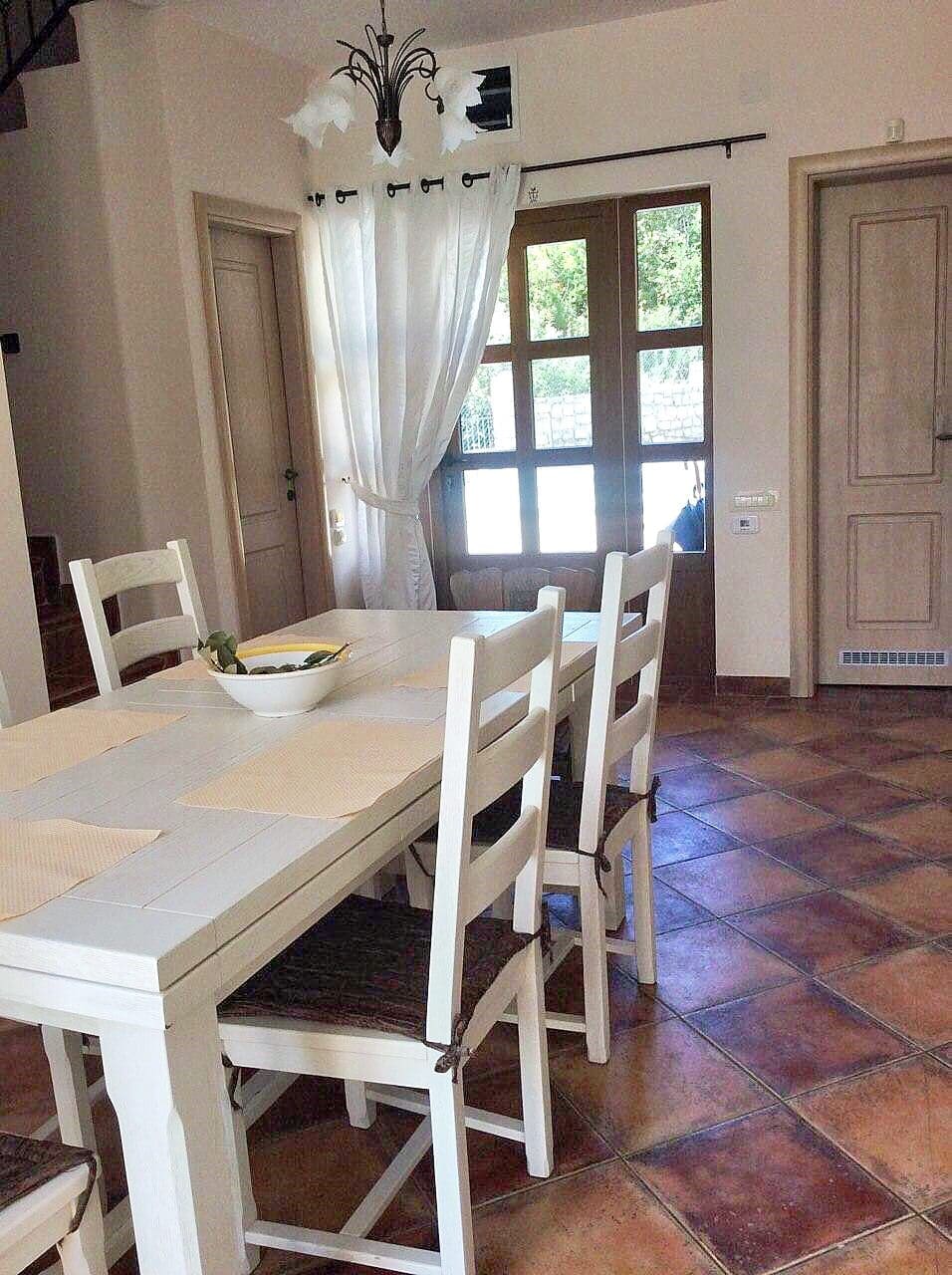 Luxurious Townhouse with Panoramic Views in Montenegro — Montenegro