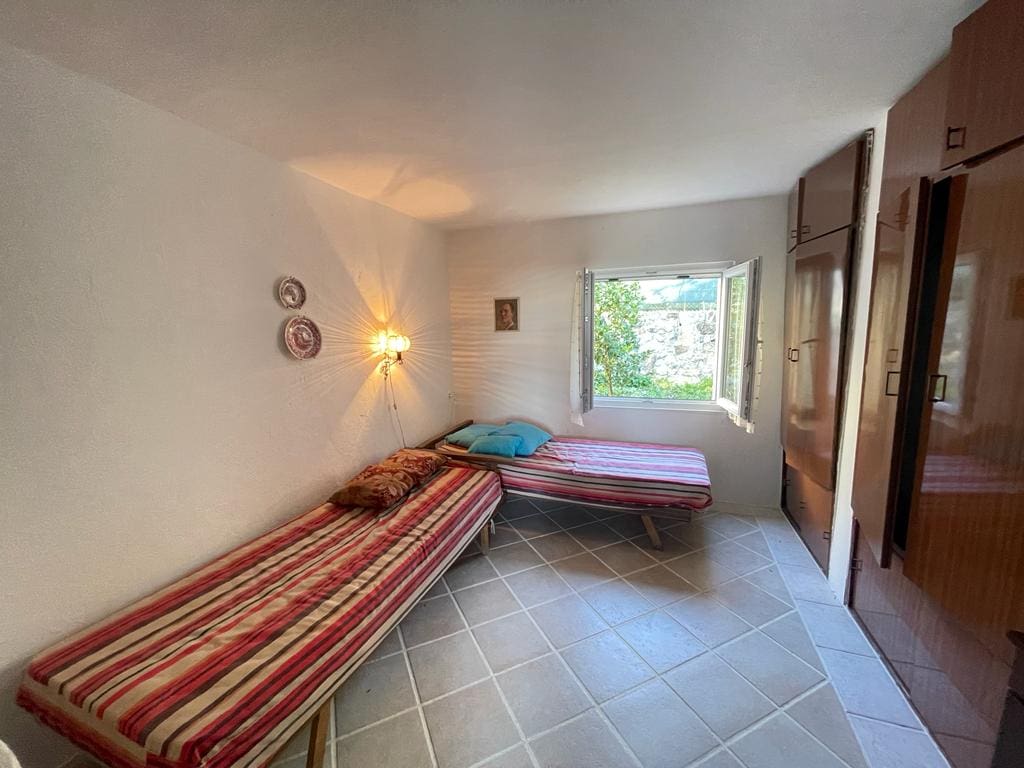 Charming Seaview Home in Sutomore — Montenegro