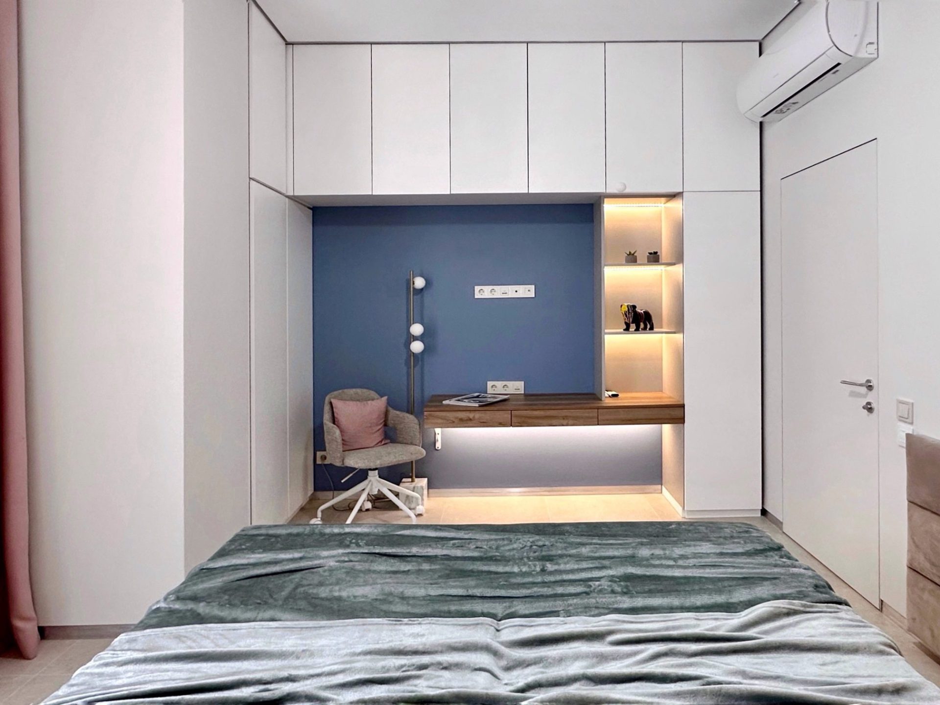 A Premium Apartment in a Complex with a Pool — Montenegro