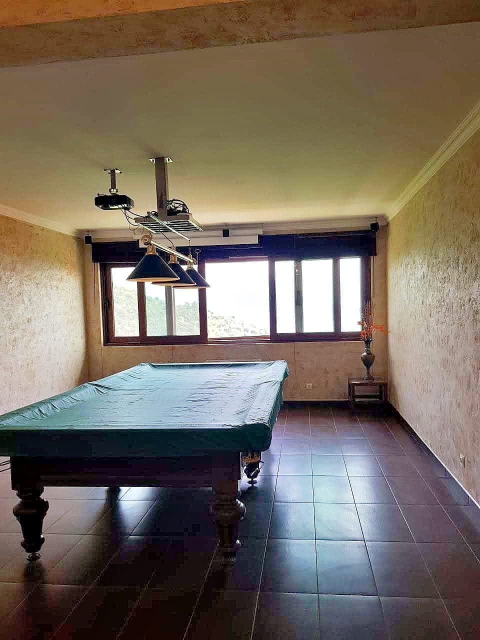 Bečići'de Satılık Lüks Villa — Karadağ