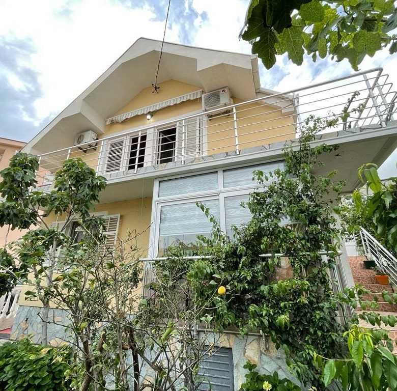 Charmantes Haus in Susanj-Bar zu verkaufen — Montenegro