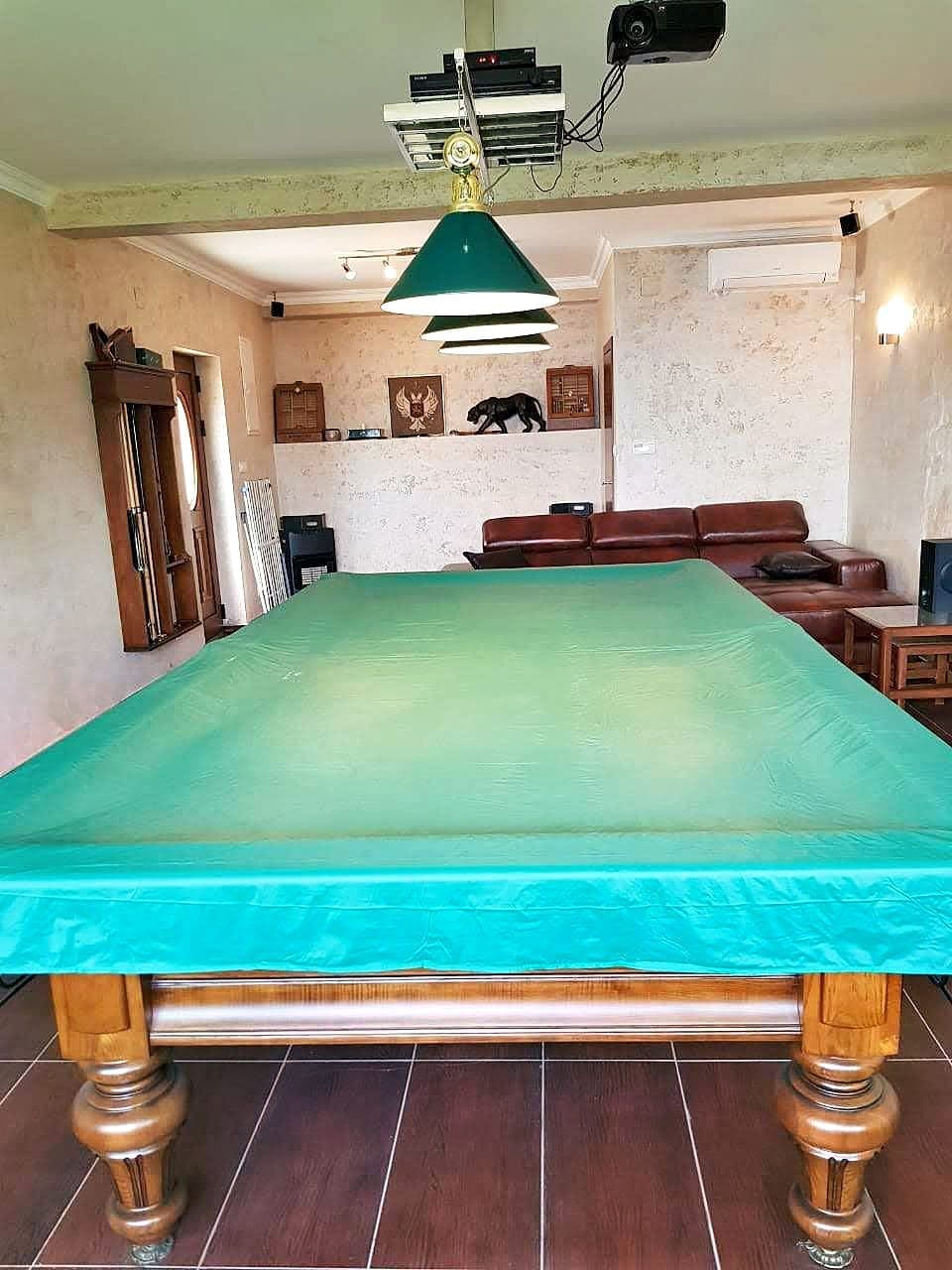 Bečići'de Satılık Lüks Villa — Karadağ