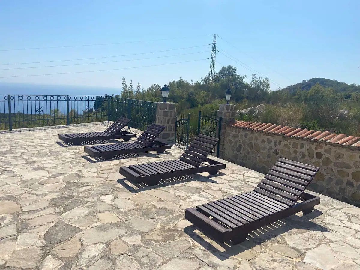 Petrovac'ta Havuzlu Lüks Villa — Karadağ