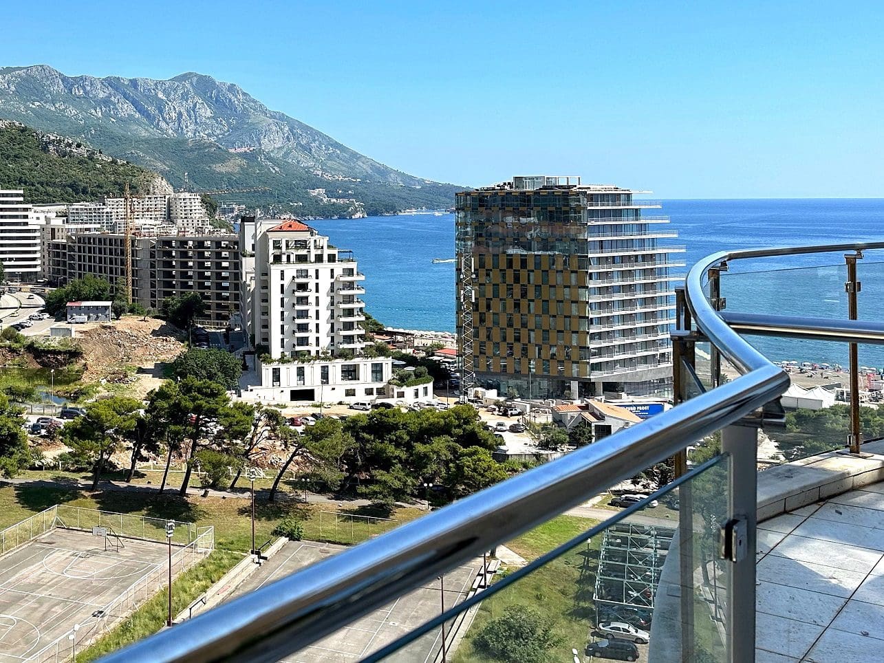 A Premium Apartment in a Complex with a Pool — Montenegro