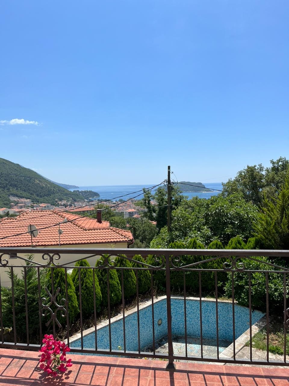 Family House with Pool for Sale in Budva — Montenegro