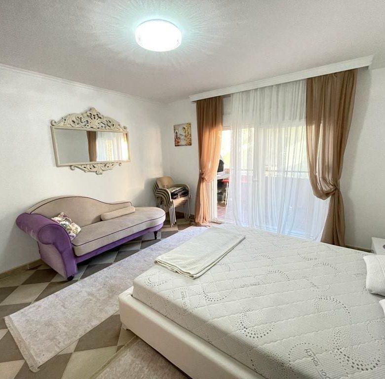 Single-Story Townhouse for Sale in Sutomore — Montenegro