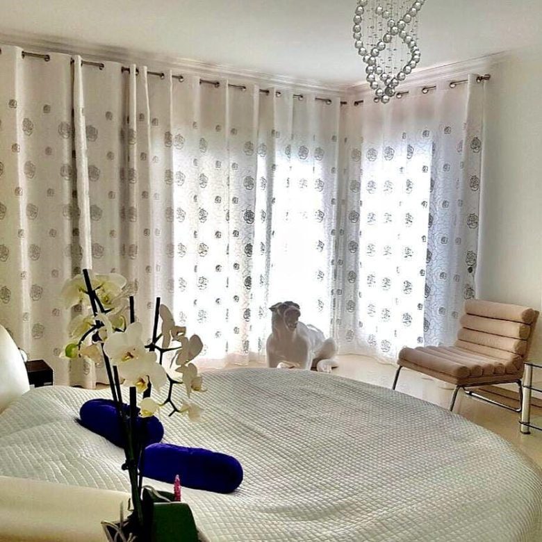 Bečići'de Satılık Lüks Villa — Karadağ