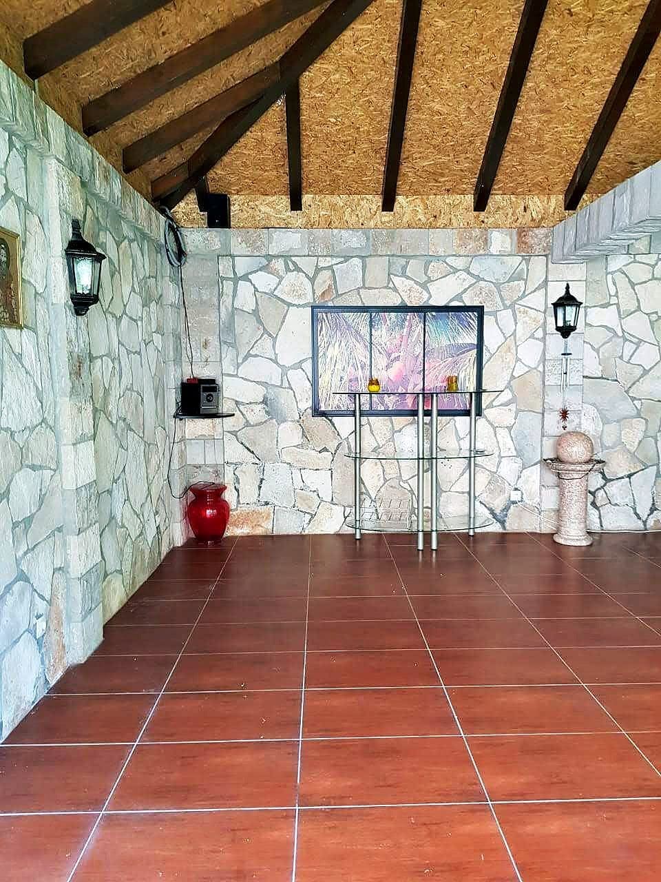 Bečići'de Satılık Lüks Villa — Karadağ