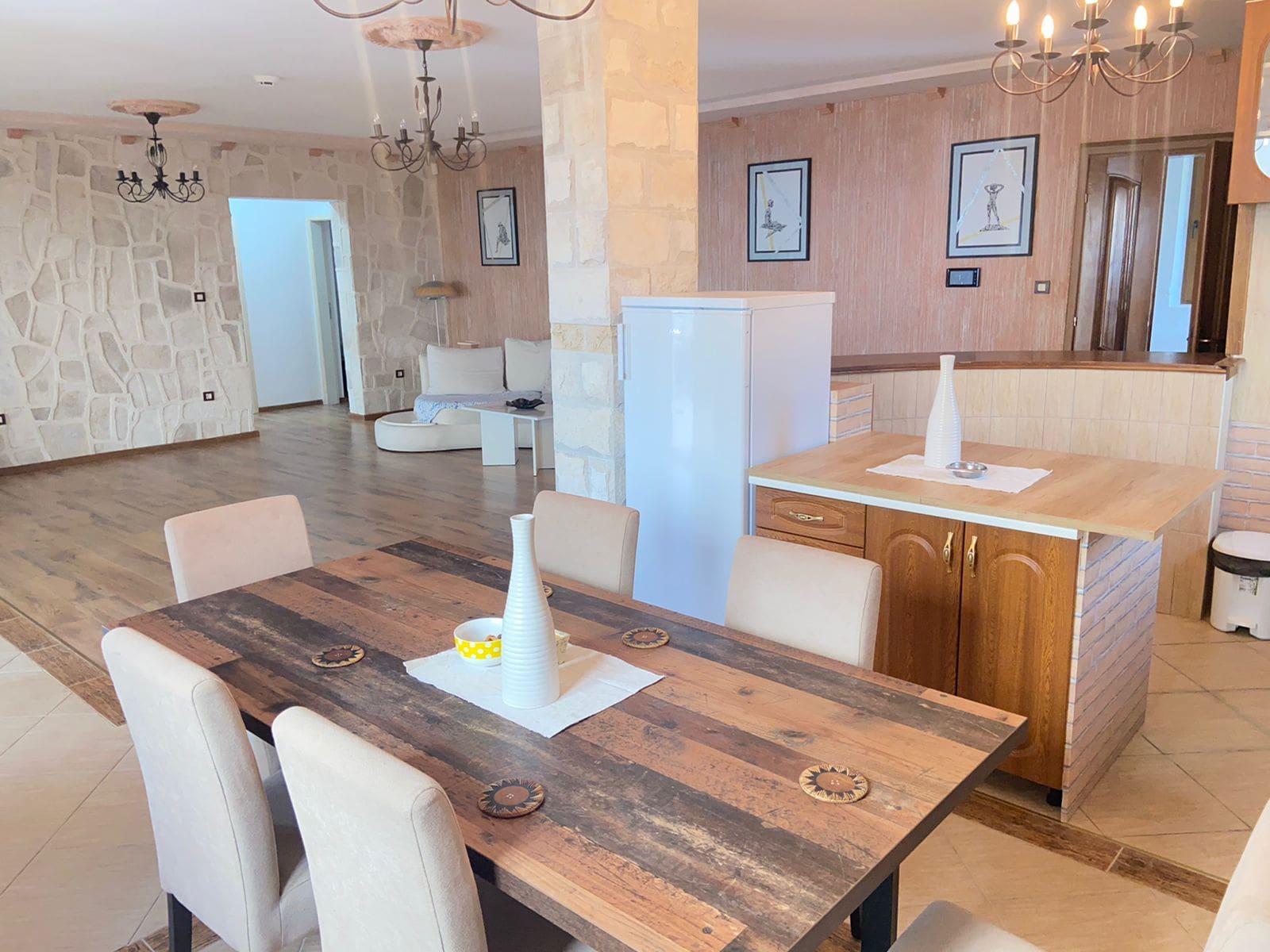 Petrovac'ta Havuzlu Lüks Villa — Karadağ