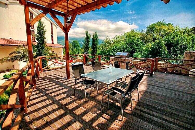 Luxurious Townhouse with Panoramic Views in Montenegro — Montenegro