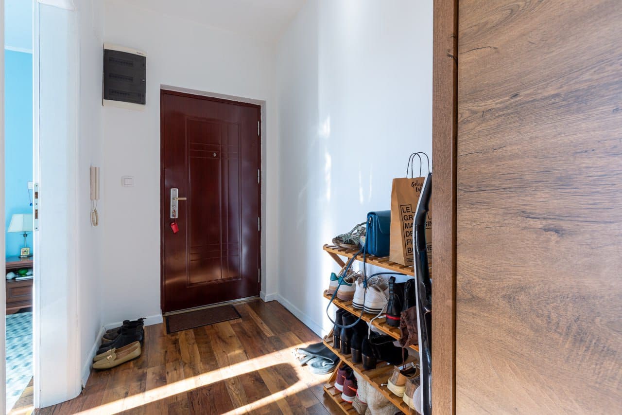 For Sale Spacious Apartment with Partial Sea Views