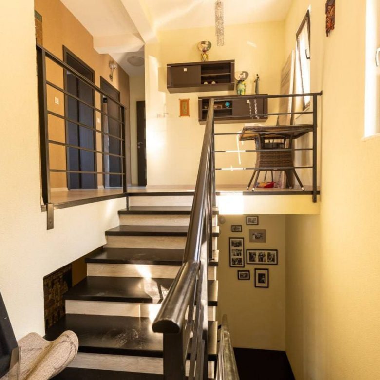 Elegant Residence in Tomba-Bar — Montenegro