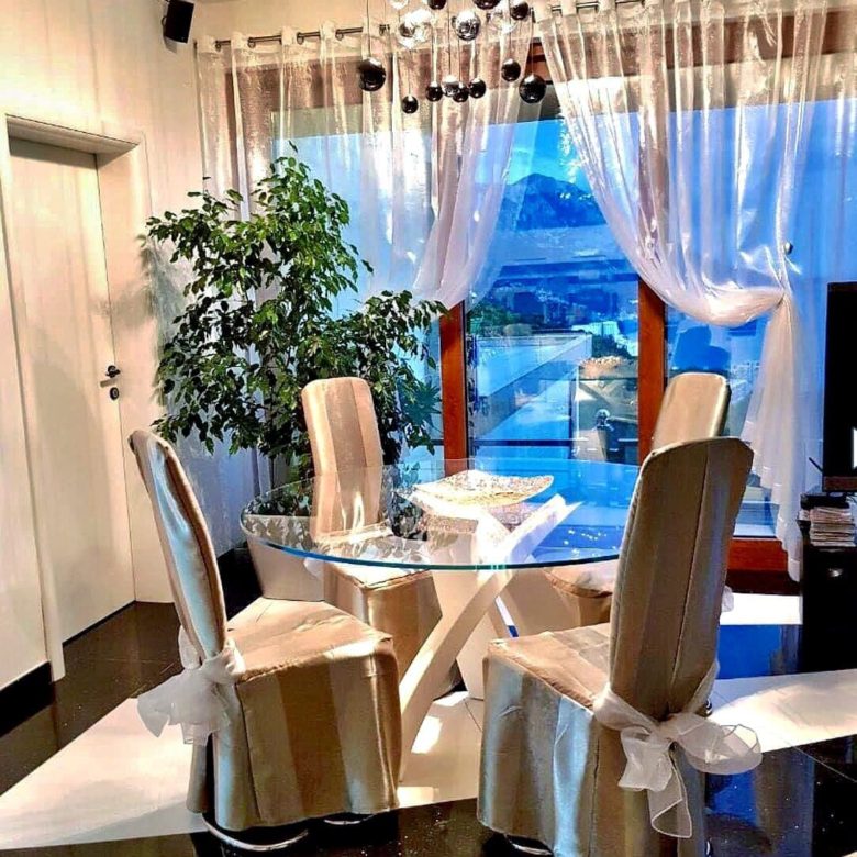 Bečići'de Satılık Lüks Villa — Karadağ