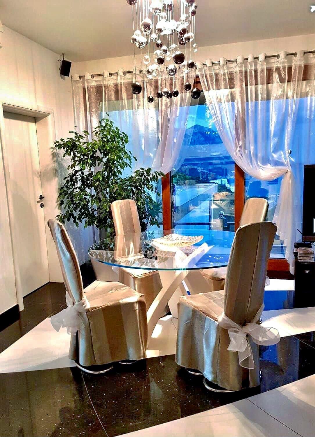 Bečići'de Satılık Lüks Villa — Karadağ