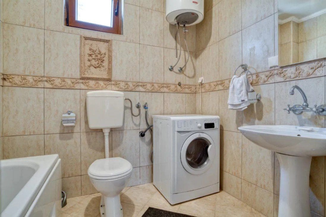 Petrovac'ta Havuzlu Lüks Villa — Karadağ