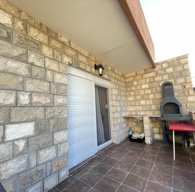 Single-Story Townhouse for Sale in Sutomore — Montenegro
