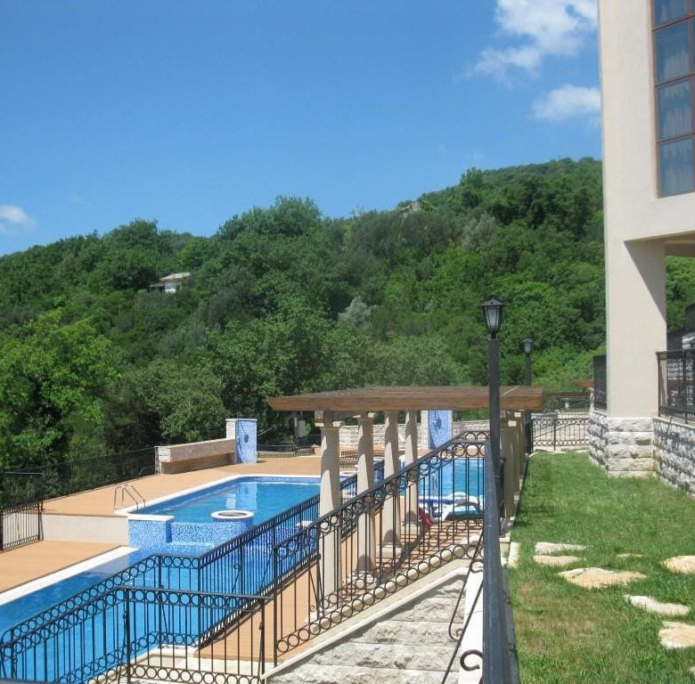 Furnished Apartment in a Residential Complex in Herceg Novi