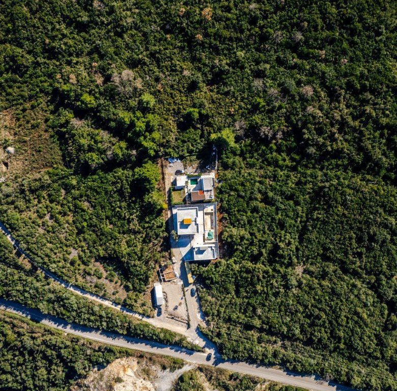 Three Stunning Villas with a Shared Pool — Montenegro