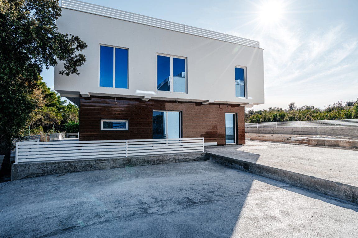 Three Stunning Villas with a Shared Pool — Montenegro