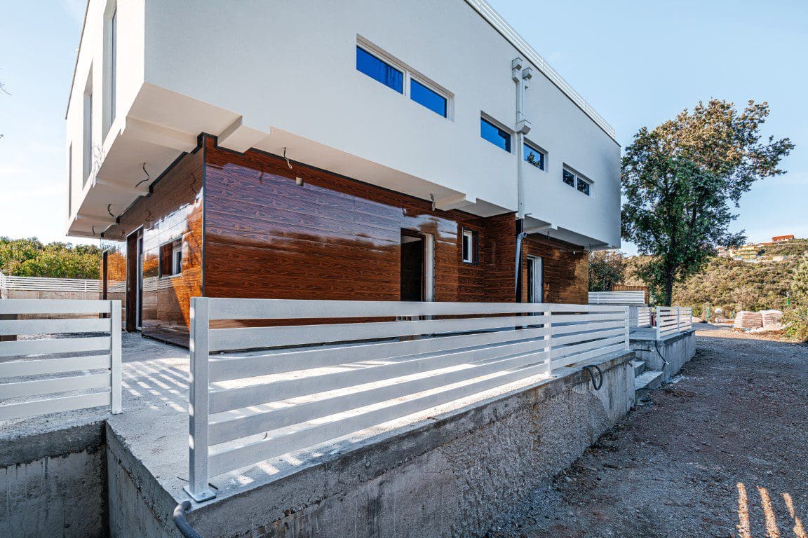 Three Stunning Villas with a Shared Pool — Montenegro