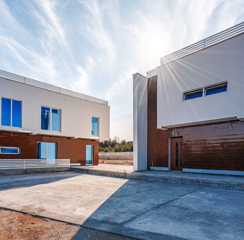 Three Stunning Villas with a Shared Pool — Montenegro