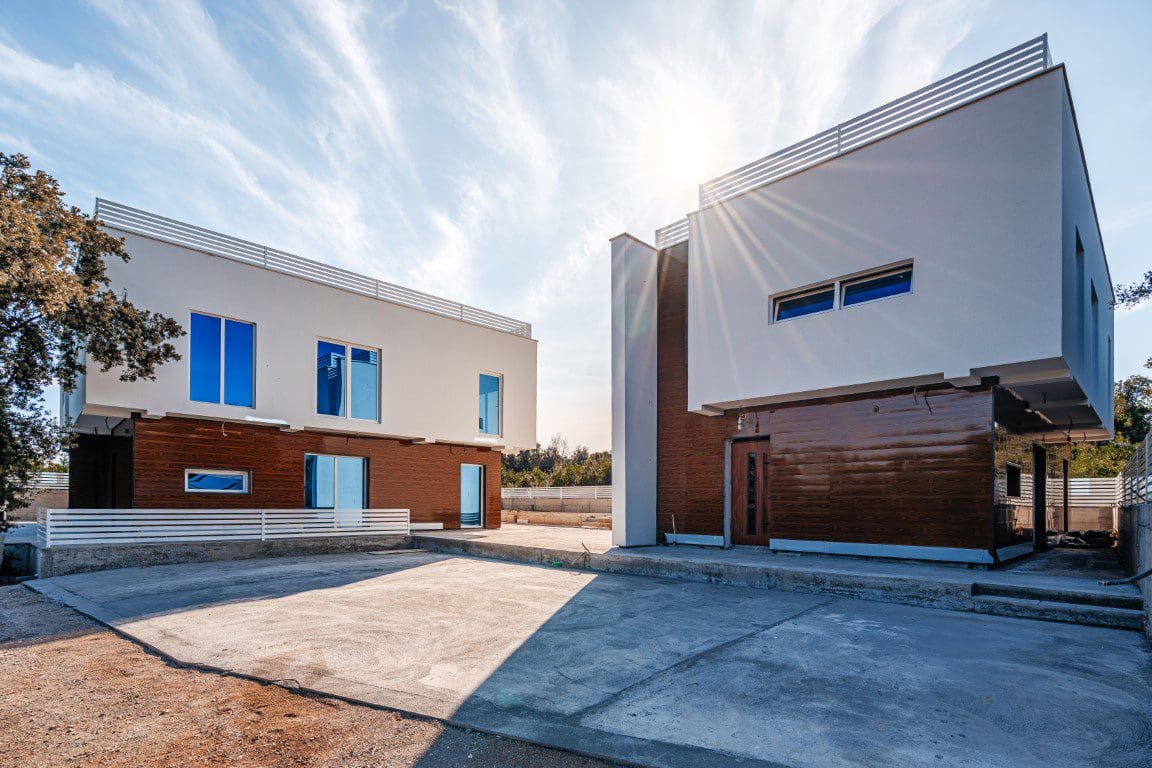 Three Stunning Villas with a Shared Pool — Montenegro