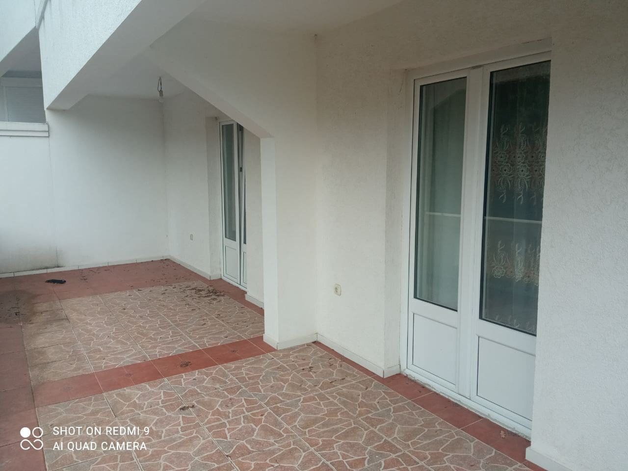 Günstige Wohnung in Montenegro zu verkaufen — Montenegro
