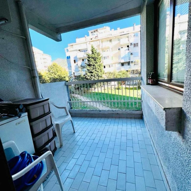 Karadağ Şehir Merkezinde Satılık Daire — Karadağ