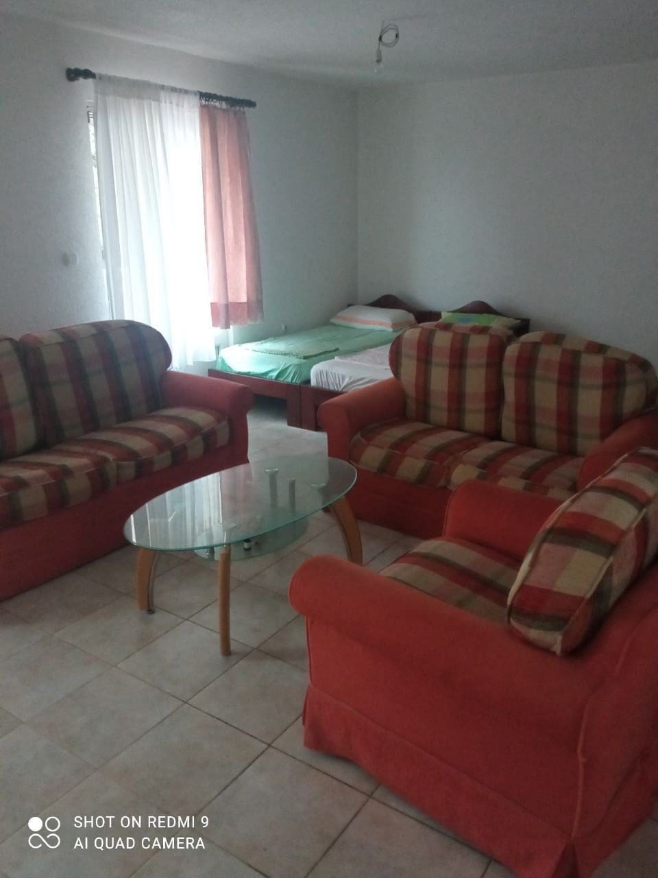 Günstige Wohnung in Montenegro zu verkaufen — Montenegro