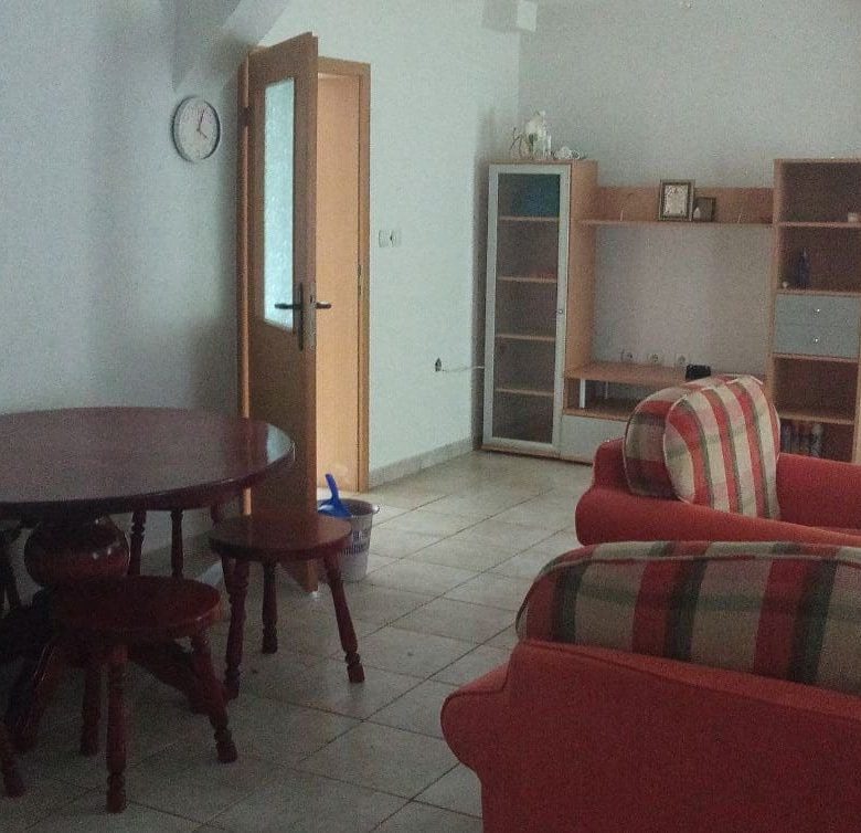 Günstige Wohnung in Montenegro zu verkaufen — Montenegro