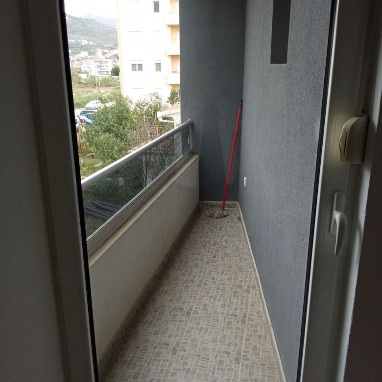 Šušanj'da Bir Yatak Odalı Daire — Karadağ