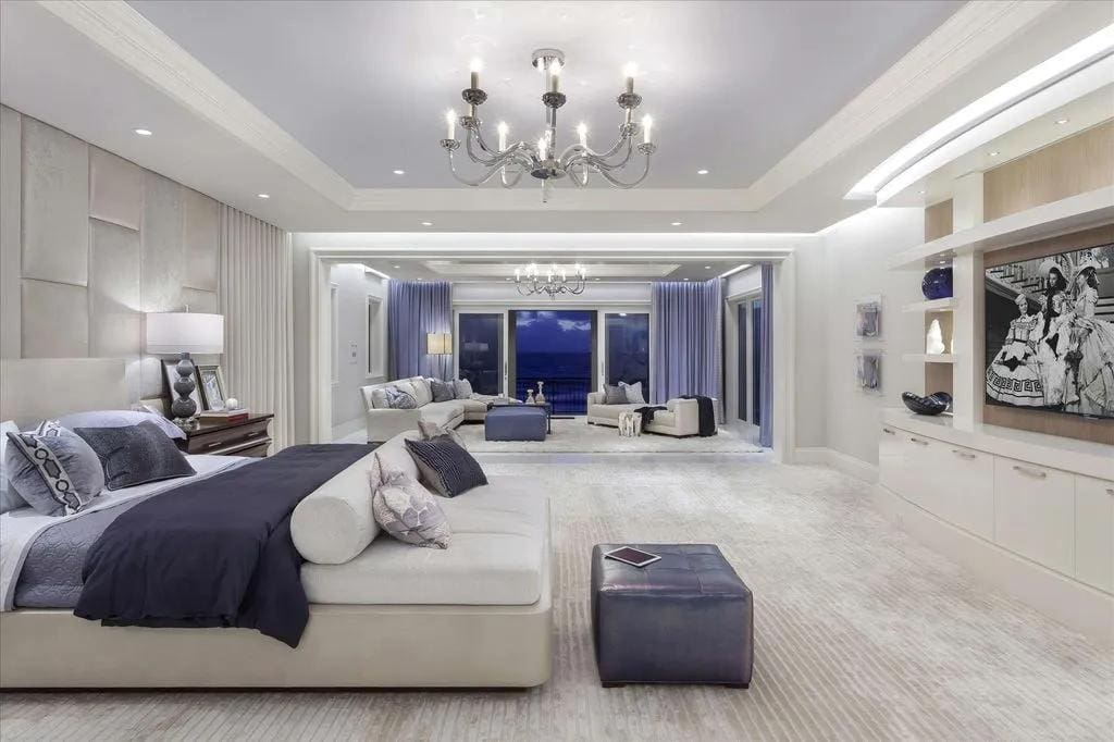 Porto Budva Penthouse 131m² with Panoramic Sea & Old Town Views — Montenegro