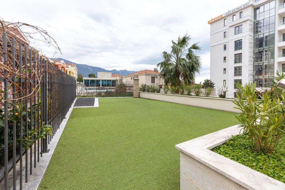 Montenegro-Luxury Villa Oasis with Pool in Becici | Sea View — Montenegro