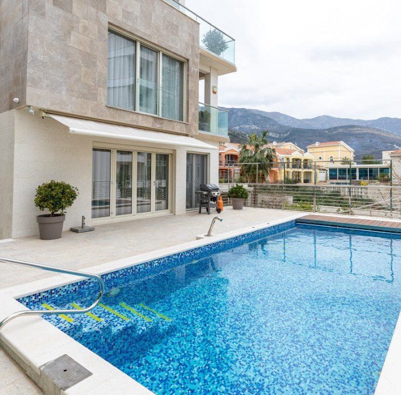 Montenegro-Luxury Villa Oasis with Pool in Becici | Sea View — Montenegro