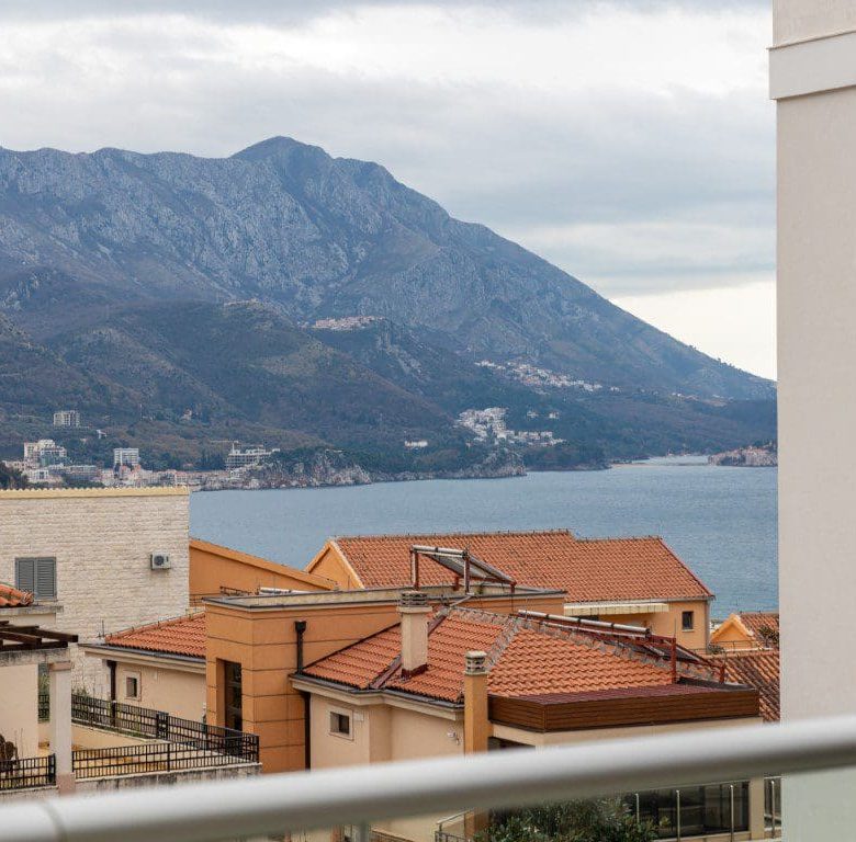 Montenegro-Luxury Villa Oasis with Pool in Becici | Sea View — Montenegro