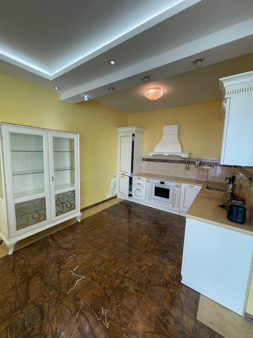 Montenegro Luxury Villa Oasis with Pool in Ivanovici, Montenegro