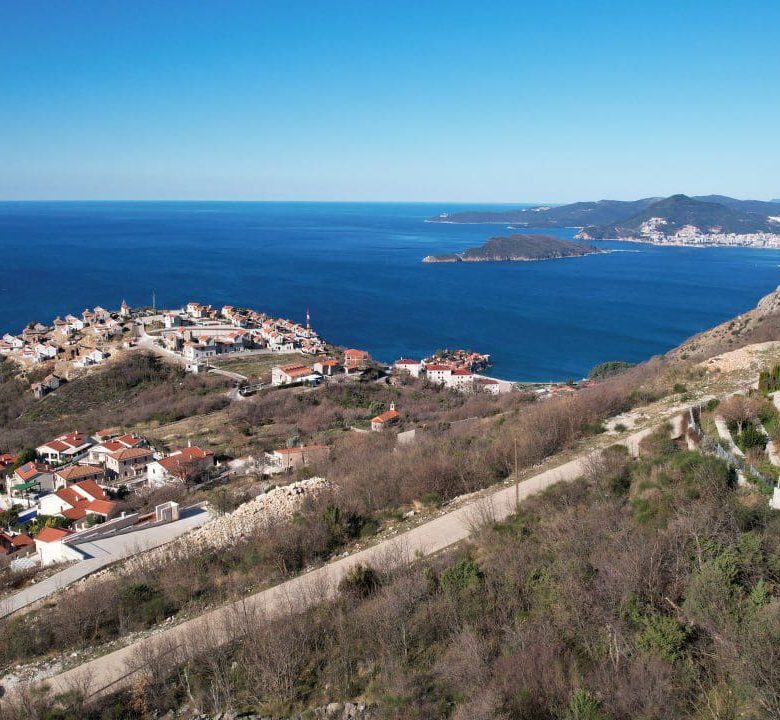 Land Plot for Sale in Budva