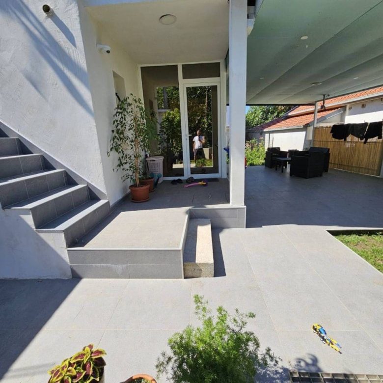 2-Bedroom House for Sale in Dobra Voda, Montenegro