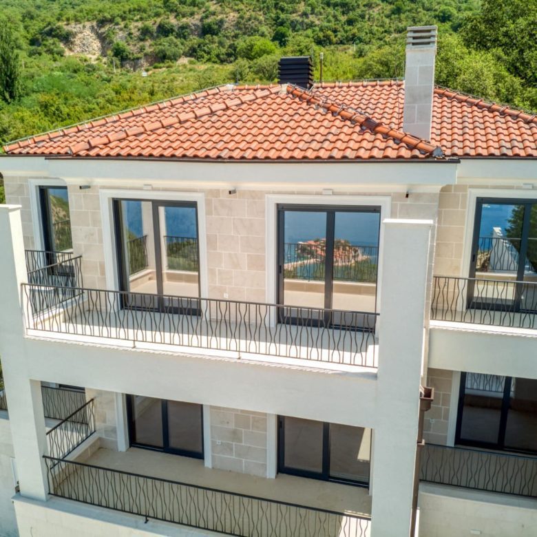 Montenegro Luxusvillen mit Panoramablick — Montenegro
