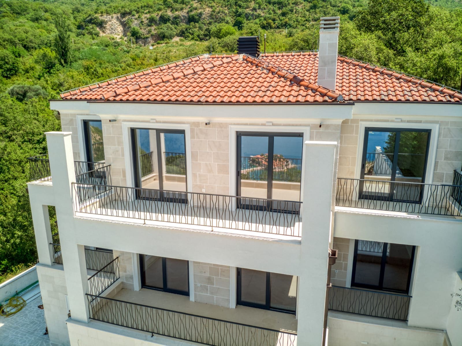 Montenegro Luxusvillen mit Panoramablick — Montenegro