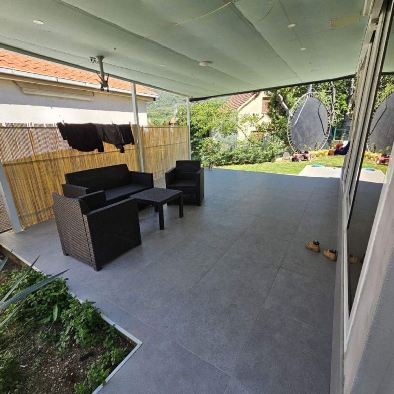 2-Bedroom House for Sale in Dobra Voda, Montenegro