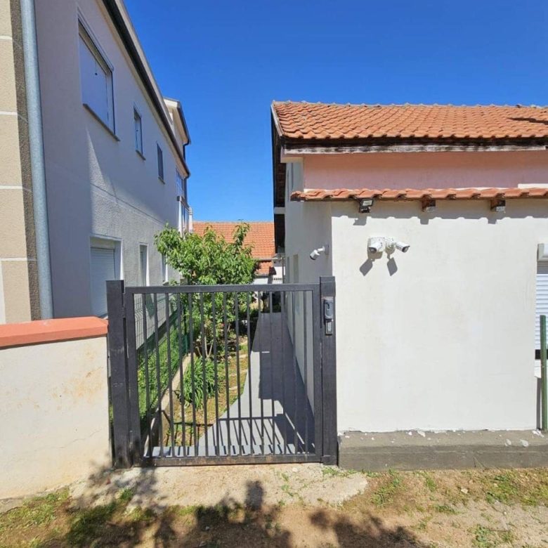 2-Bedroom House for Sale in Dobra Voda, Montenegro