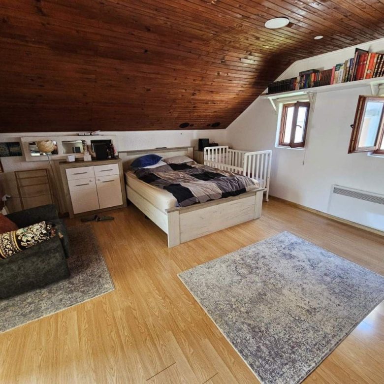 2-Bedroom House for Sale in Dobra Voda, Montenegro