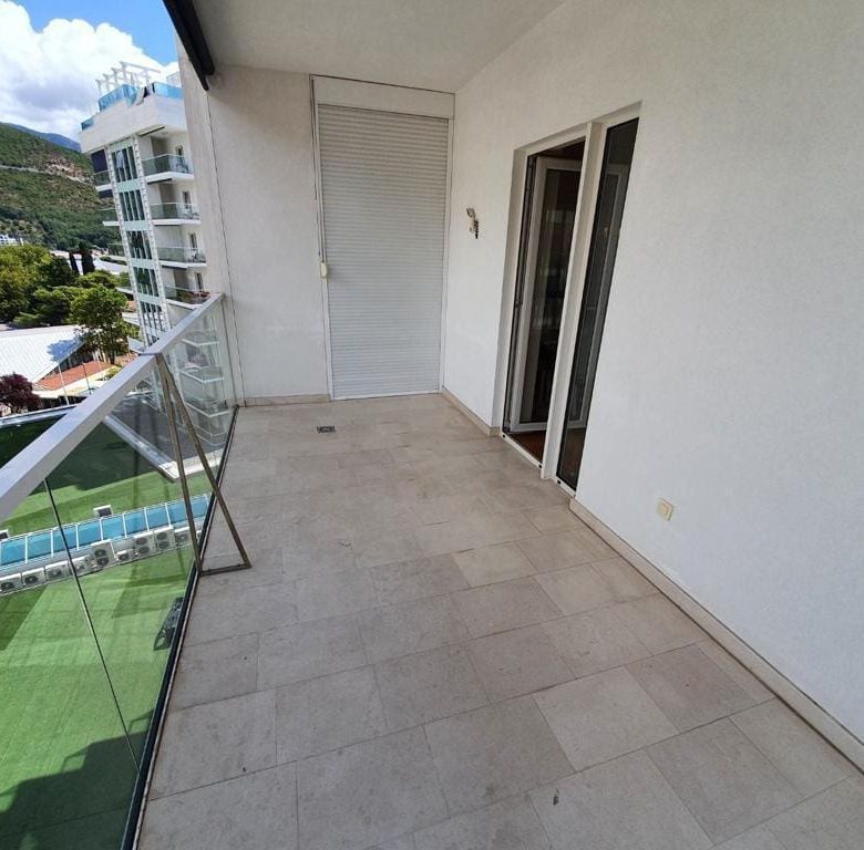 Exquisite 3-Bedroom Apartment at Tre Canne — Montenegro