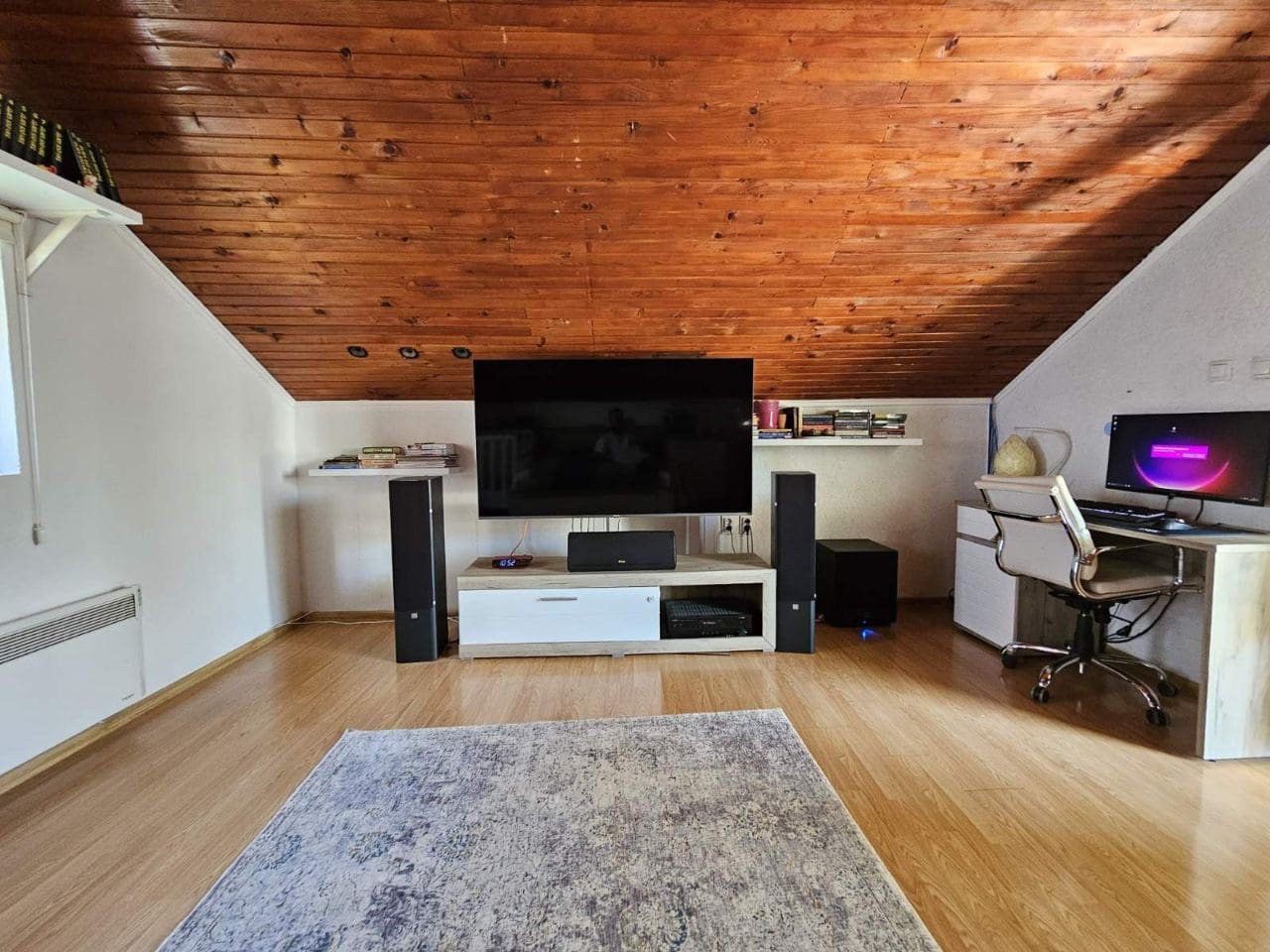 2-Bedroom House for Sale in Dobra Voda, Montenegro