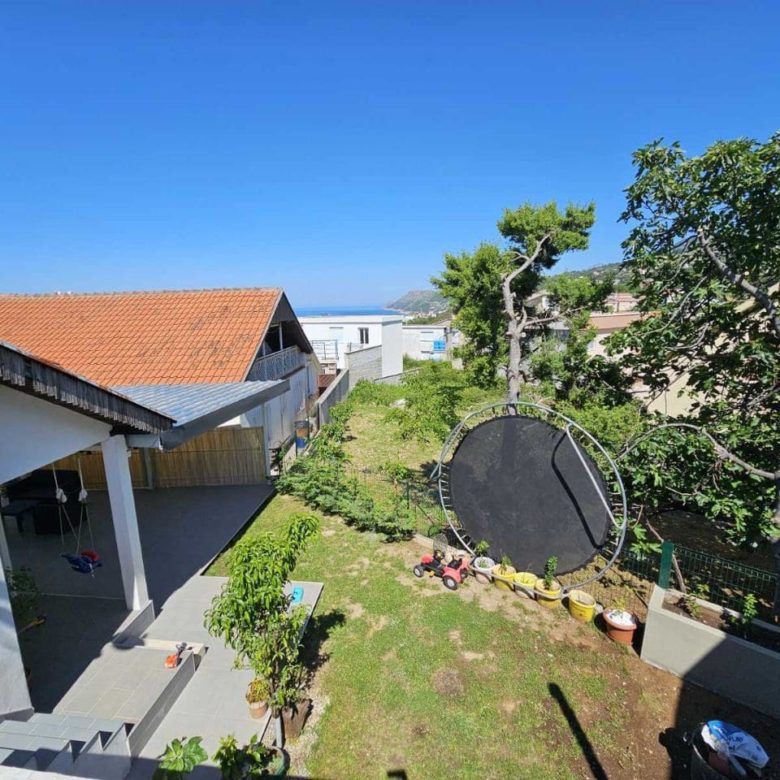 2-Bedroom House for Sale in Dobra Voda, Montenegro
