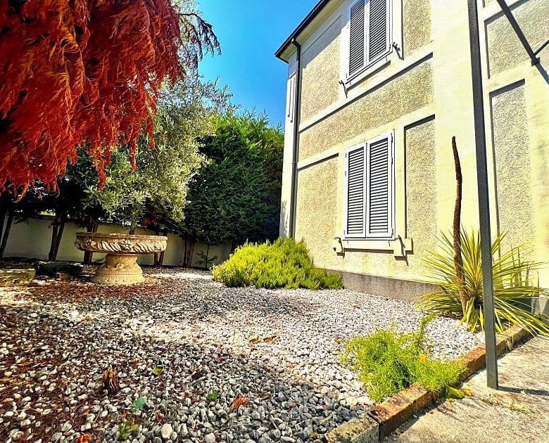 Historic Two-Story Villa for Sale in Montenegro — Montenegro